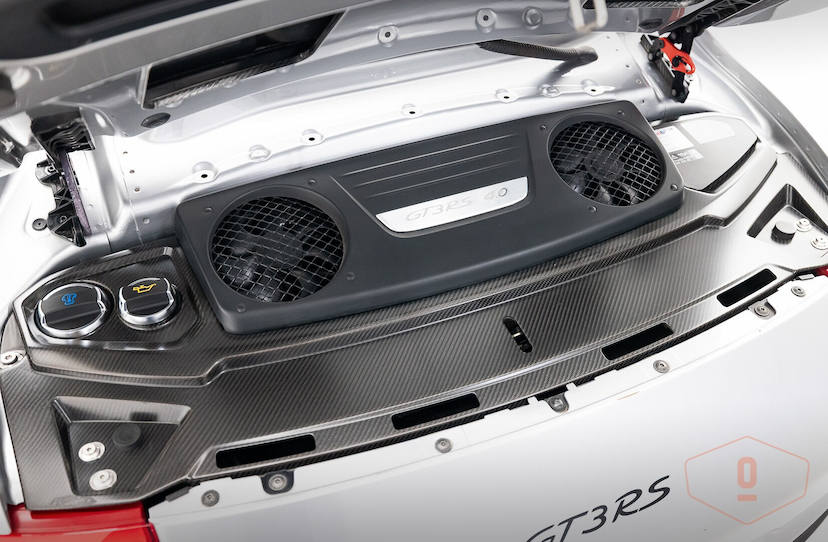 Foto do veículo PORSCHE 911 GT3 RS 2019 20.121 KM 1.990.000,00