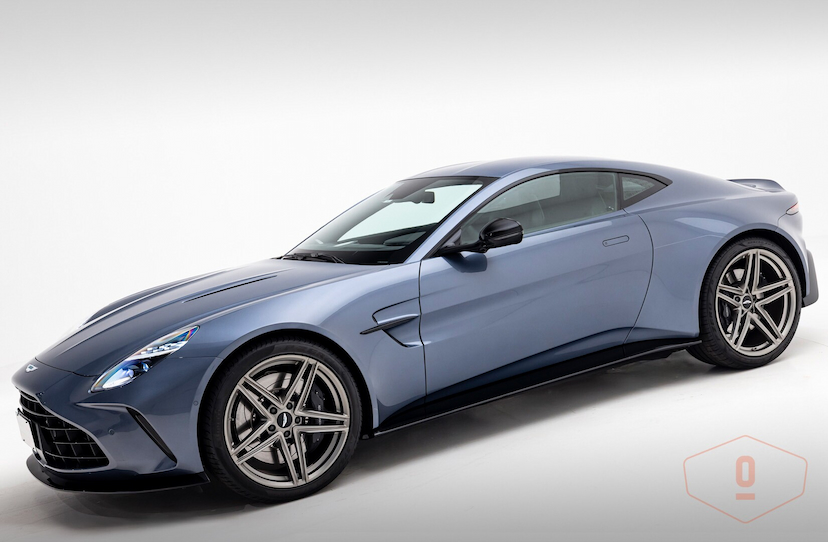 Foto do veículo ASTON MARTIN VANTAGE COUPÉ 2025 801 KM 2.550.000,00