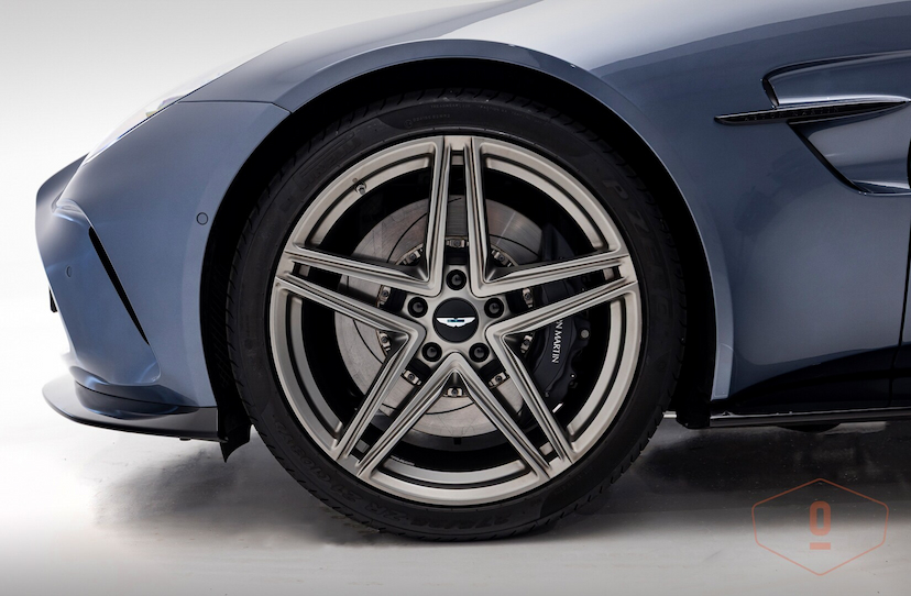 Foto do veículo ASTON MARTIN VANTAGE COUPÉ 2025 801 KM 2.550.000,00