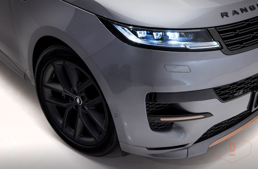 Foto do veículo LAND ROVER RANGE ROVER SPORT D350 HSE DYNAMIC 2023 14 KM 800.000,00