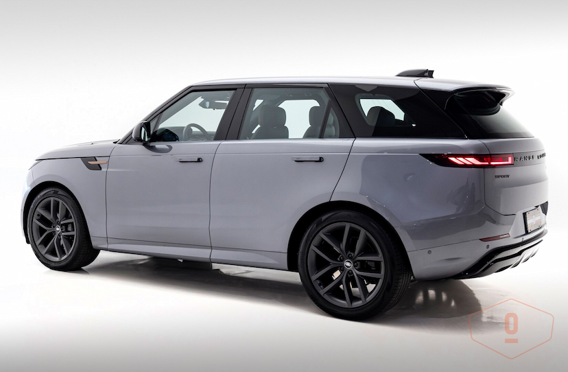 Foto do veículo LAND ROVER RANGE ROVER SPORT D350 HSE DYNAMIC 2023 14 KM 800.000,00