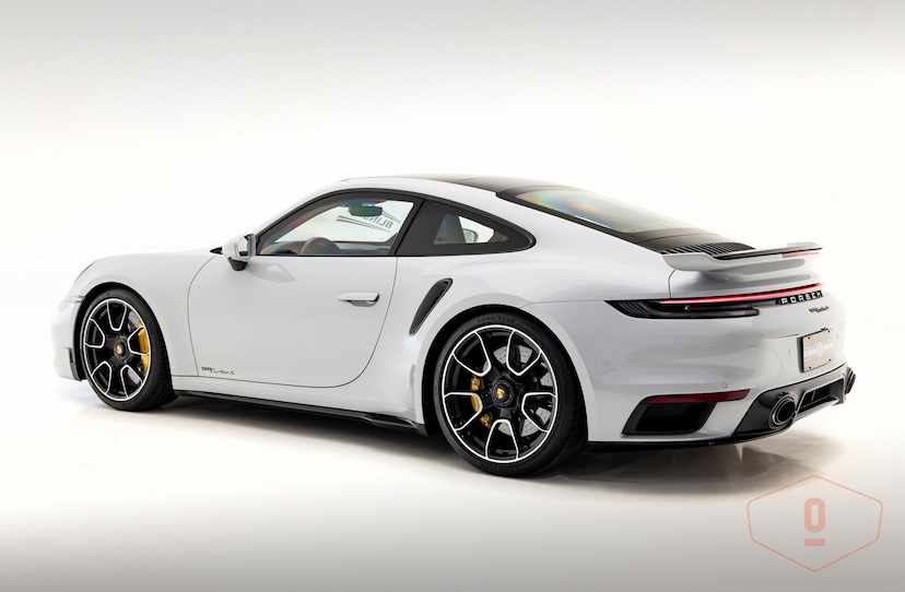 Foto do veículo PORSCHE 911 TURBO S 2024 1.529 KM 1.890.000,00