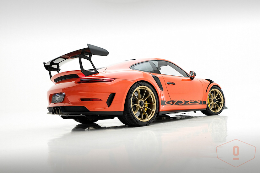 Foto do veículo PORSCHE 911 GT3 RS 2019 15.901 KM 2.090.000,00