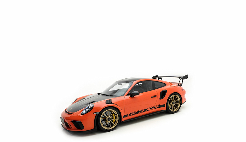 Foto do veículo PORSCHE 911 GT3 RS 2019 15.901 KM 2.090.000,00