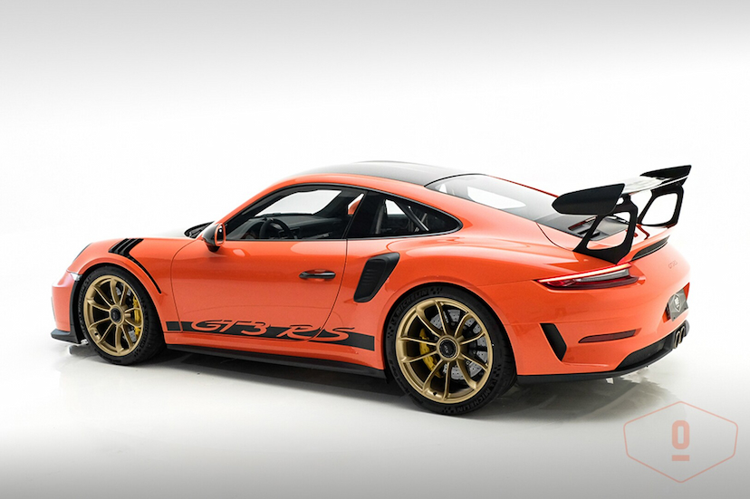 Foto do veículo PORSCHE 911 GT3 RS 2019 15.901 KM 2.090.000,00