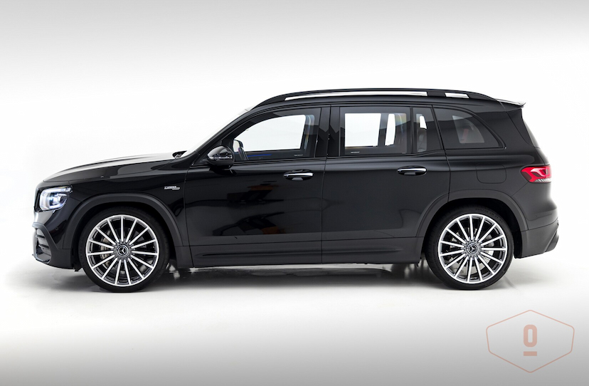 Foto do veículo MERCEDES-BENZ GLB 35 AMG 4MATIC 7L 2022 22.781 KM 410.000,00
