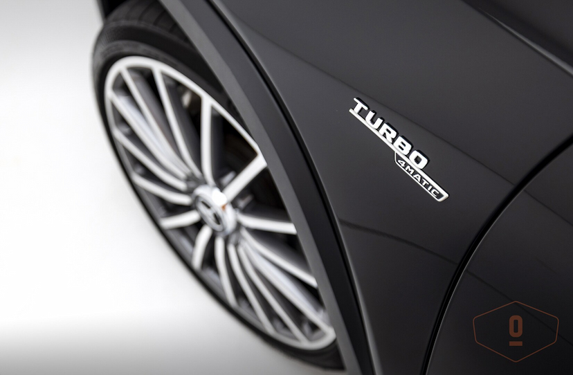 Foto do veículo MERCEDES-BENZ GLB 35 AMG 4MATIC 7L 2022 22.781 KM 410.000,00