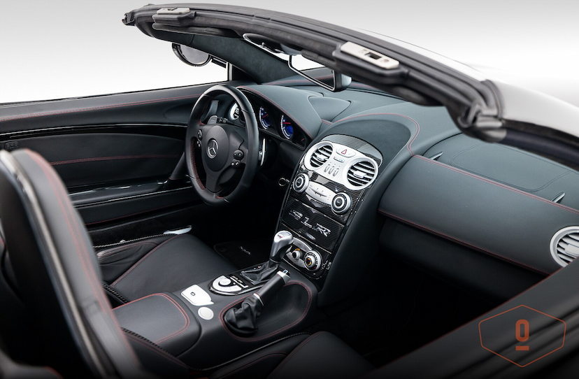 Foto do veículo MERCEDES-BENZ SLR MCLAREN ROADSTER 2008 3.329 KM 6.800.000,00