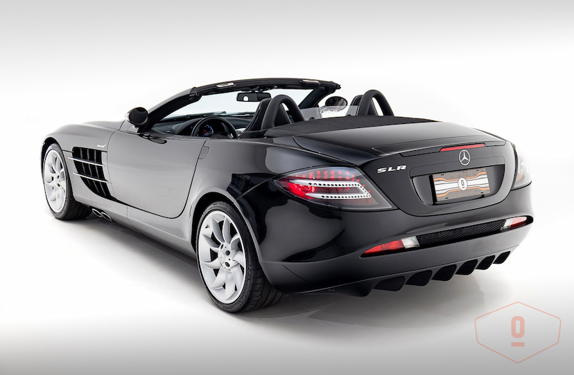 Foto do veículo MERCEDES-BENZ SLR MCLAREN ROADSTER 2008 3.329 KM 6.800.000,00