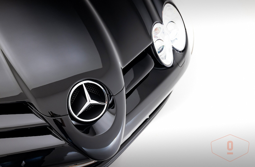 Foto do veículo MERCEDES-BENZ SLR MCLAREN ROADSTER 2008 3.329 KM 6.800.000,00