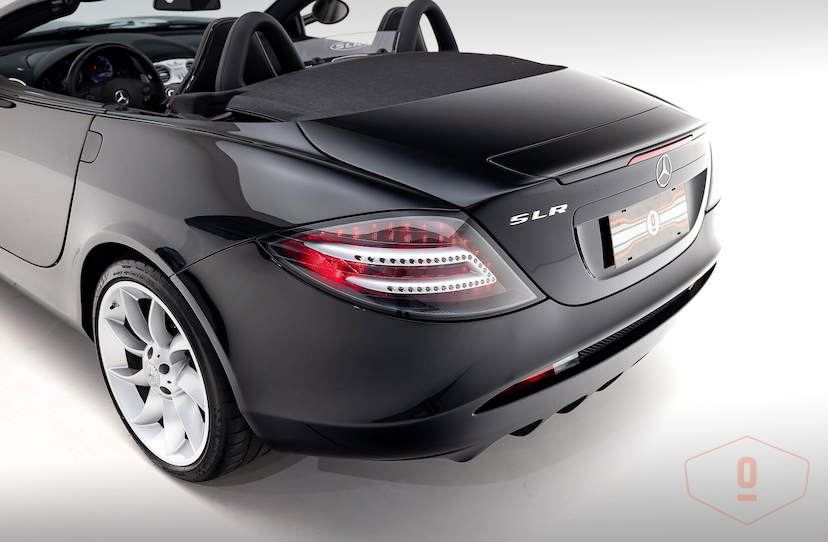 Foto do veículo MERCEDES-BENZ SLR MCLAREN ROADSTER 2008 3.329 KM 6.800.000,00