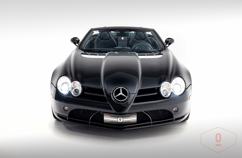 Foto do veículo MERCEDES-BENZ SLR MCLAREN ROADSTER 2008 3.329 KM 6.800.000,00