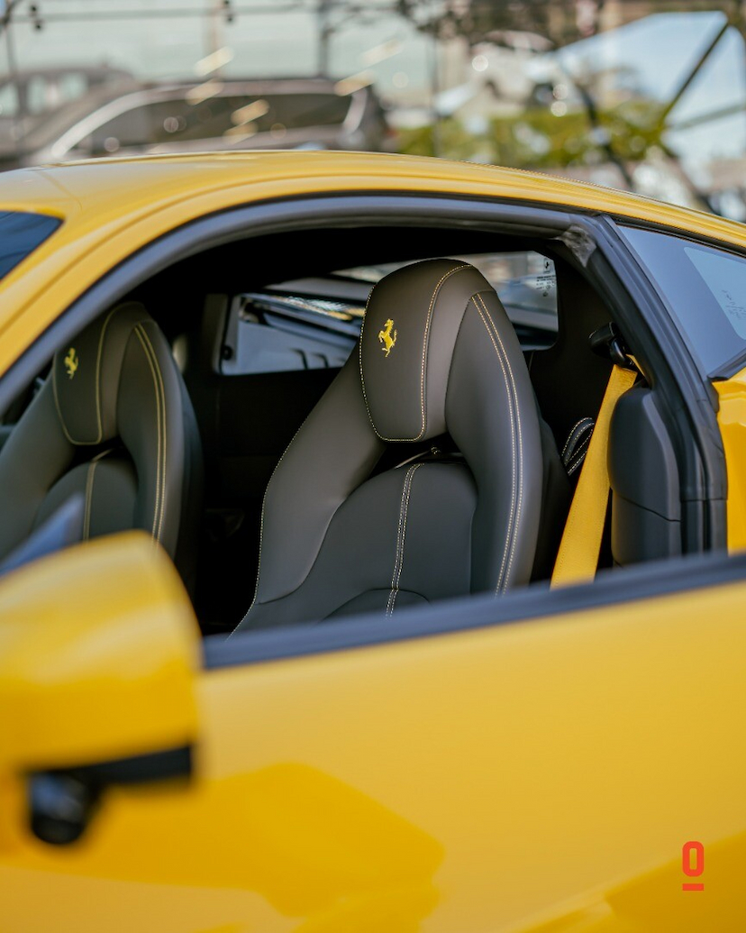 Foto do veículo FERRARI F8 TRIBUTO TRIBUTO 2022 6.115 KM 3.950.000,00
