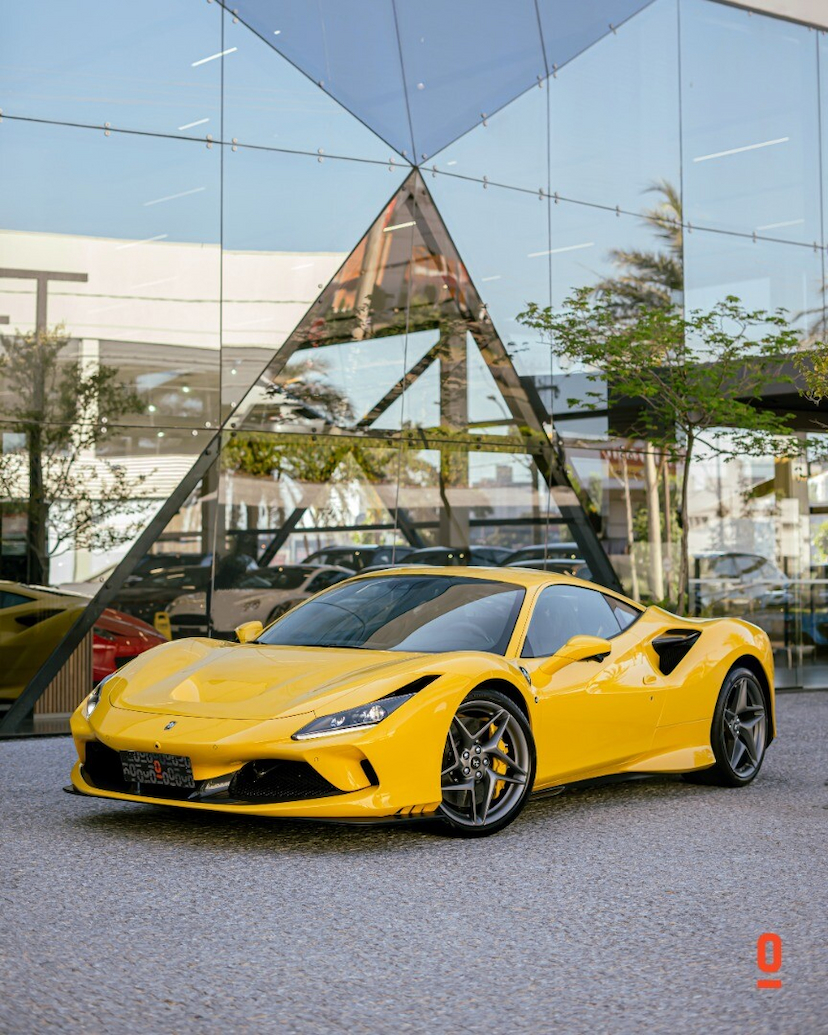 Foto do veículo FERRARI F8 TRIBUTO TRIBUTO 2022 6.115 KM 3.950.000,00