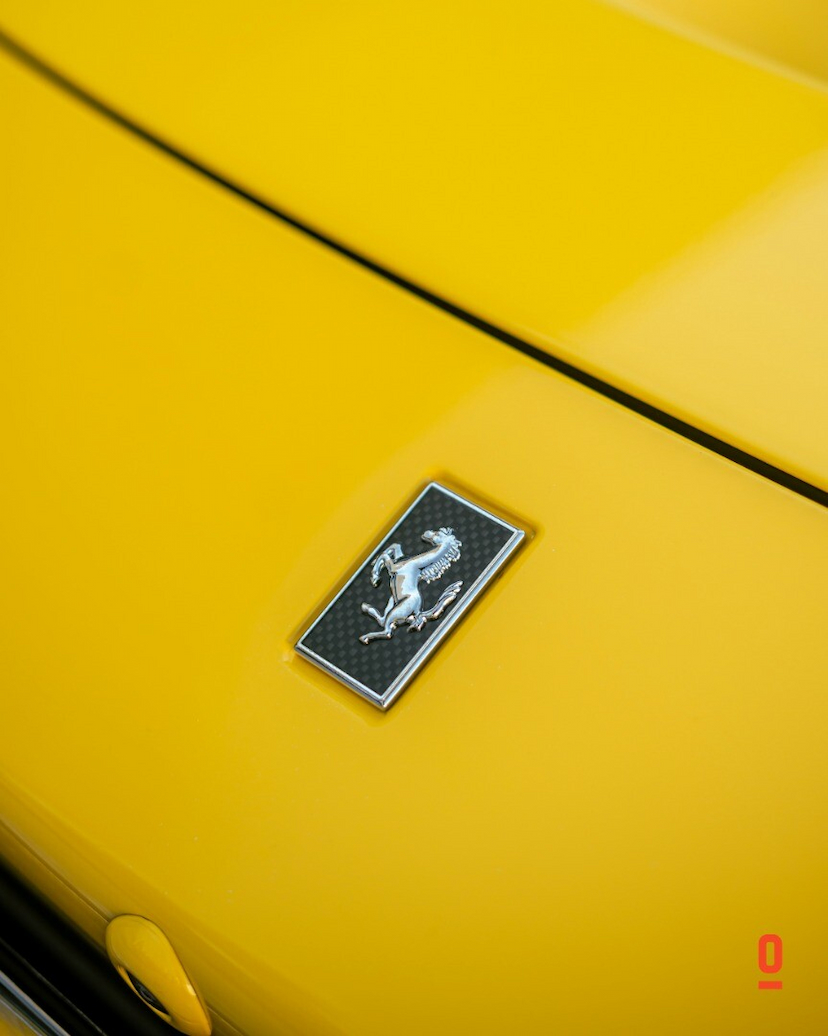 Foto do veículo FERRARI F8 TRIBUTO TRIBUTO 2022 6.115 KM 3.950.000,00