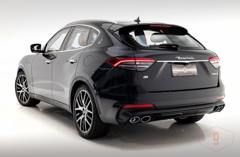Foto do veículo MASERATI LEVANTE Q4 2021 24.733 KM 590.000,00