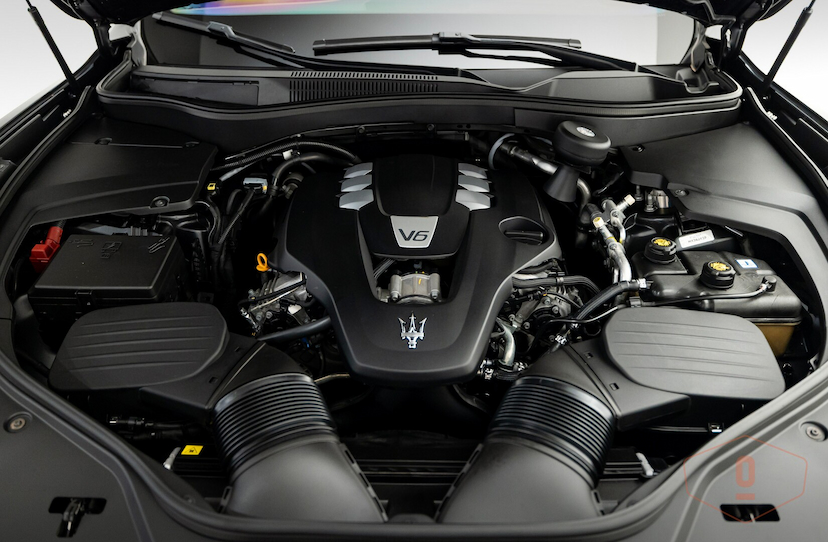 Foto do veículo MASERATI LEVANTE Q4 2021 24.733 KM 590.000,00