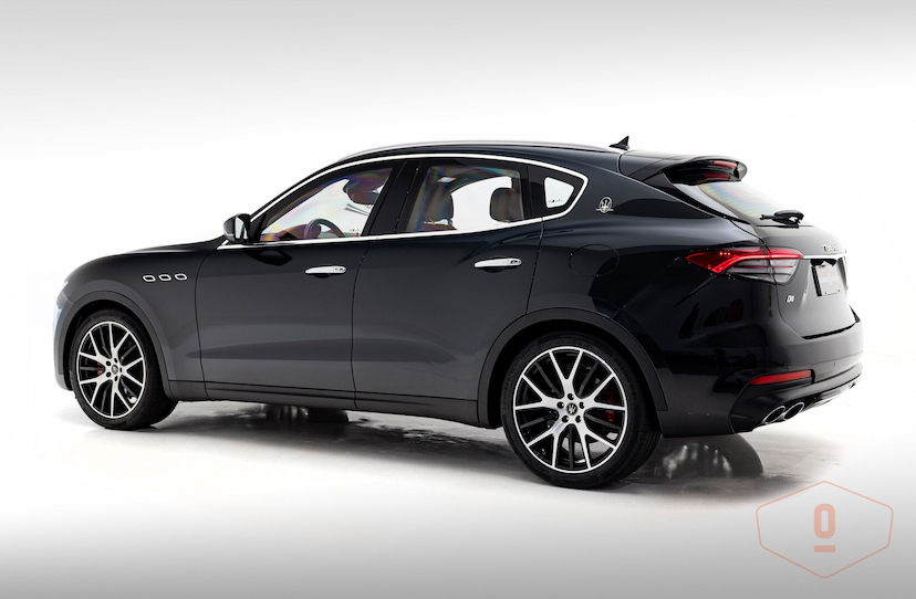 Foto do veículo MASERATI LEVANTE Q4 2021 24.733 KM 590.000,00