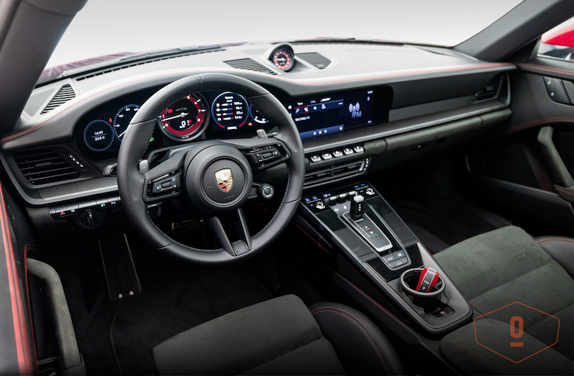 Foto do veículo PORSCHE 911 CARRERA GTS  2024 9.316 KM 1.050.000,00