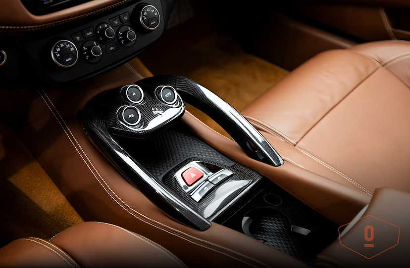 Foto do veículo FERRARI FF   2012 13 KM 2.490.000,00