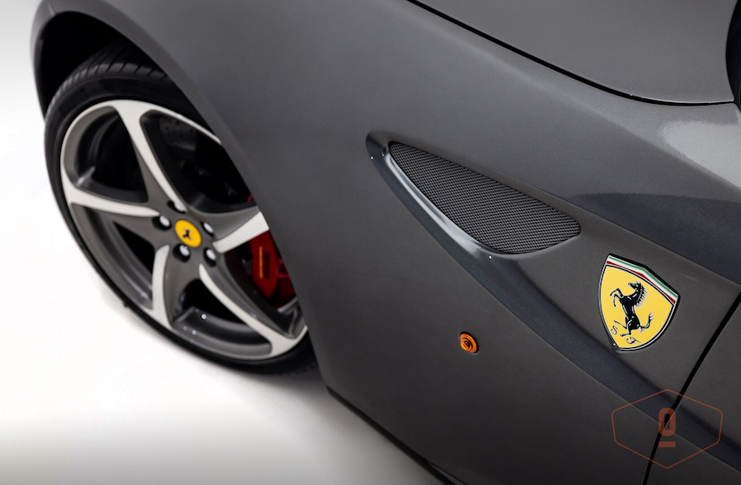 Foto do veículo FERRARI FF   2012 13 KM 2.490.000,00