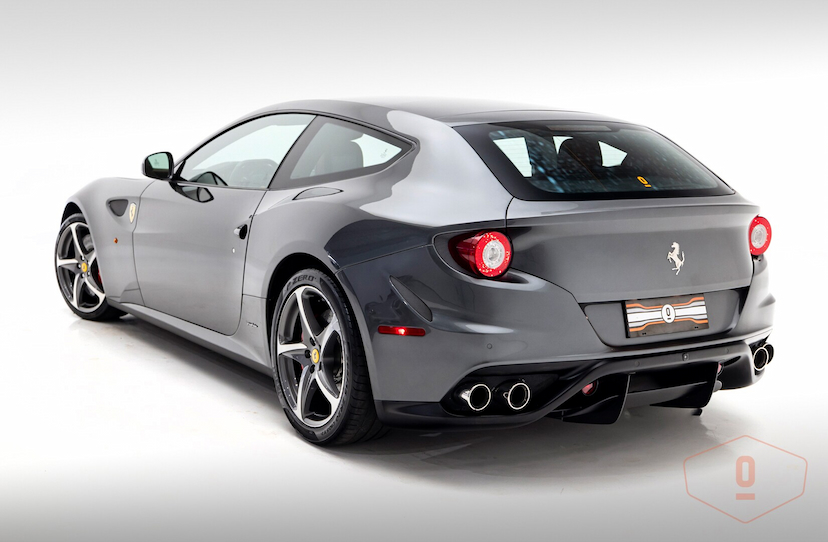 Foto do veículo FERRARI FF   2012 13 KM 2.490.000,00