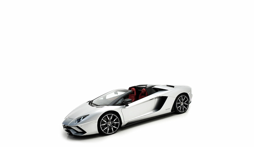 Foto do veículo LAMBORGHINI AVENTADOR S ROADSTER 2018 5.242 KM 6.500.000,00