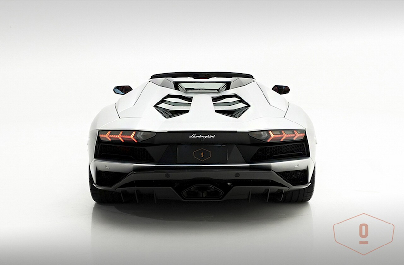 Foto do veículo LAMBORGHINI AVENTADOR S ROADSTER 2018 5.242 KM 6.500.000,00