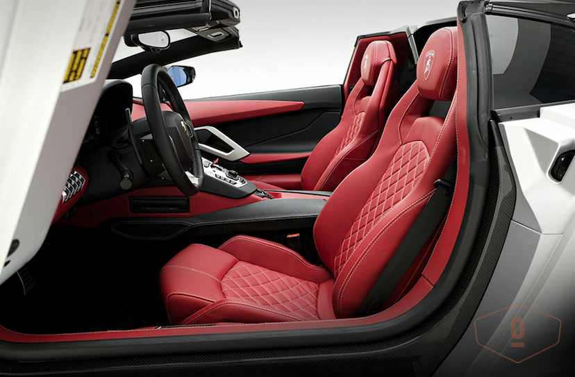Foto do veículo LAMBORGHINI AVENTADOR S ROADSTER 2018 5.242 KM 6.500.000,00
