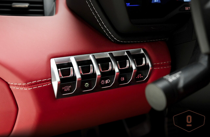 Foto do veículo LAMBORGHINI AVENTADOR S ROADSTER 2018 5.242 KM 6.500.000,00