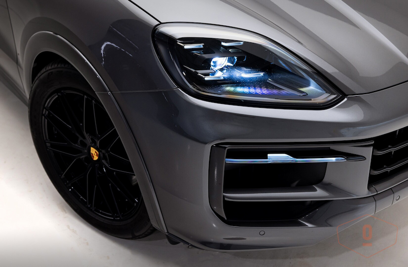 Foto do veículo PORSCHE CAYENNE E-HYBRID 2024 6.723 KM 790.000,00