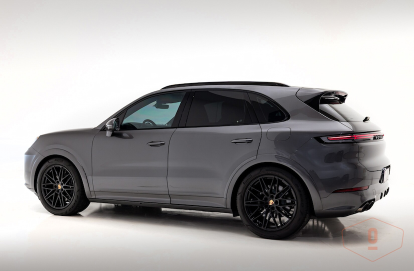 Foto do veículo PORSCHE CAYENNE E-HYBRID 2024 6.723 KM 790.000,00