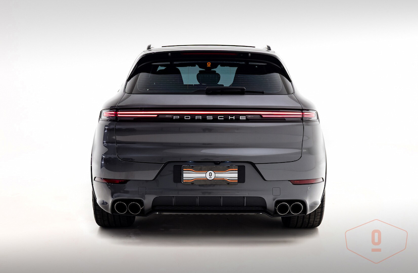Foto do veículo PORSCHE CAYENNE E-HYBRID 2024 6.723 KM 790.000,00