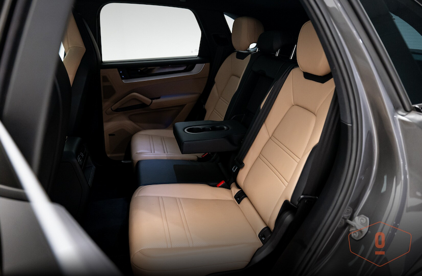 Foto do veículo PORSCHE CAYENNE E-HYBRID 2024 6.723 KM 790.000,00