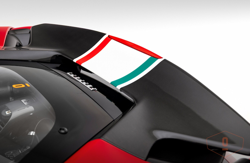 Foto do veículo FERRARI 488 GTB PISTA PILOTI TAILOR MADE 2020 748 KM 8.500.000,00