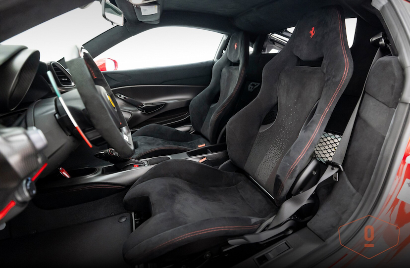 Foto do veículo FERRARI 488 GTB PISTA PILOTI TAILOR MADE 2020 748 KM 8.500.000,00