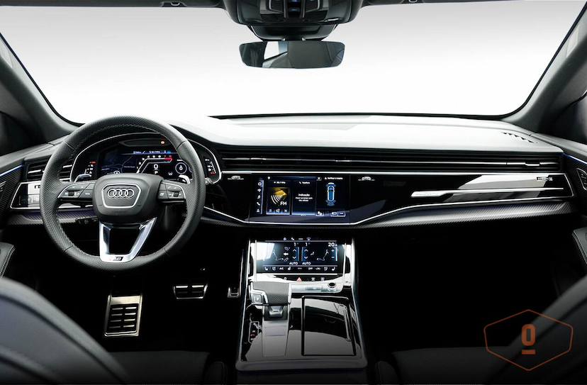 Foto do veículo AUDI RS Q8   2021 9.922 KM 950.000,00
