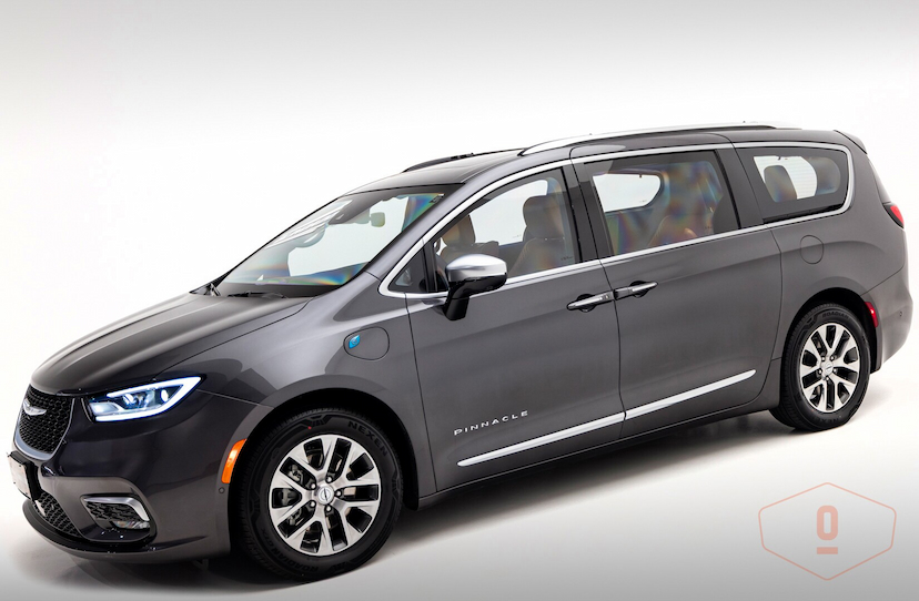 Foto do veículo CHRYSLER PACIFICA E-HYBRID PINNACLE 2023 32.788 KM 650.000,00