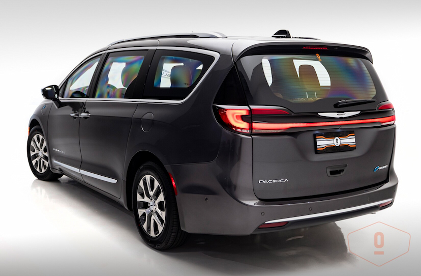 Foto do veículo CHRYSLER PACIFICA E-HYBRID PINNACLE 2023 32.788 KM 650.000,00