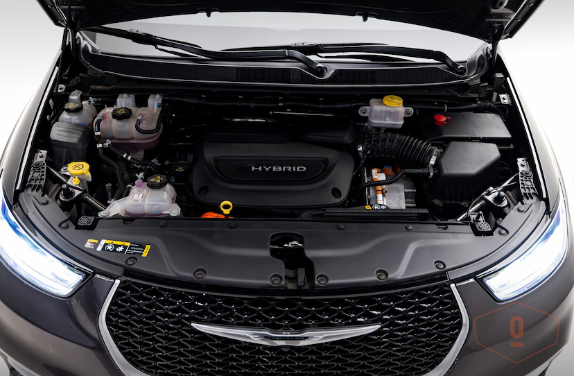 Foto do veículo CHRYSLER PACIFICA E-HYBRID PINNACLE 2023 32.788 KM 650.000,00