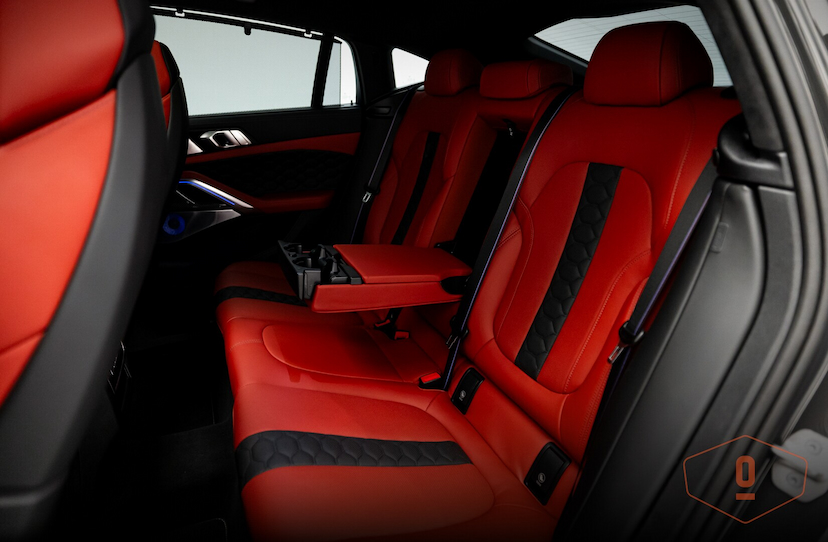 Foto do veículo BMW X6 M COMPETITION 2024 29.266 KM 940.000,00