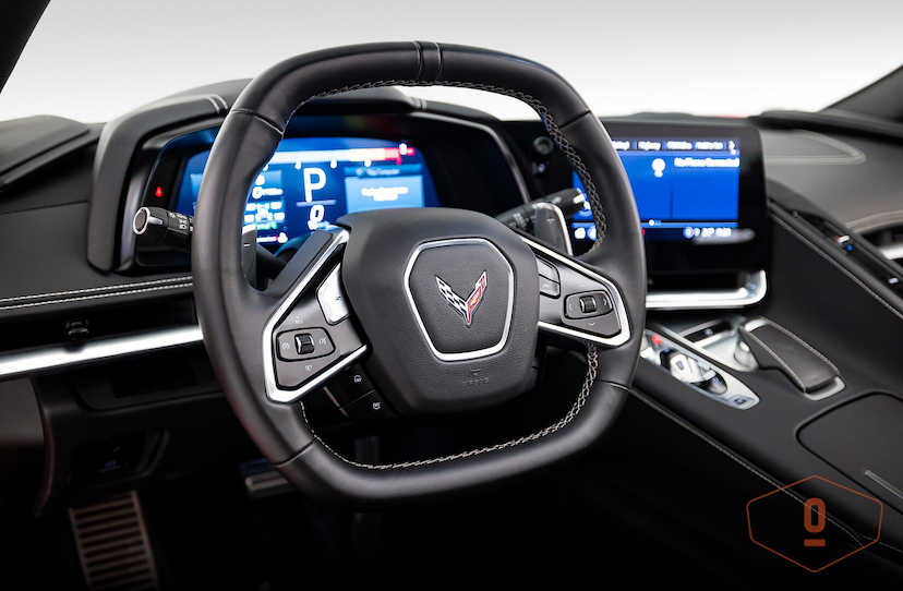 Foto do veículo CHEVROLET CORVETTE STINGRAY LT1 CONVERSIVEL Z51 2023 14 KM 970.000,00