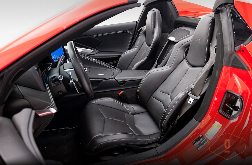 Foto do veículo CHEVROLET CORVETTE STINGRAY LT1 CONVERSIVEL Z51 2023 14 KM 970.000,00