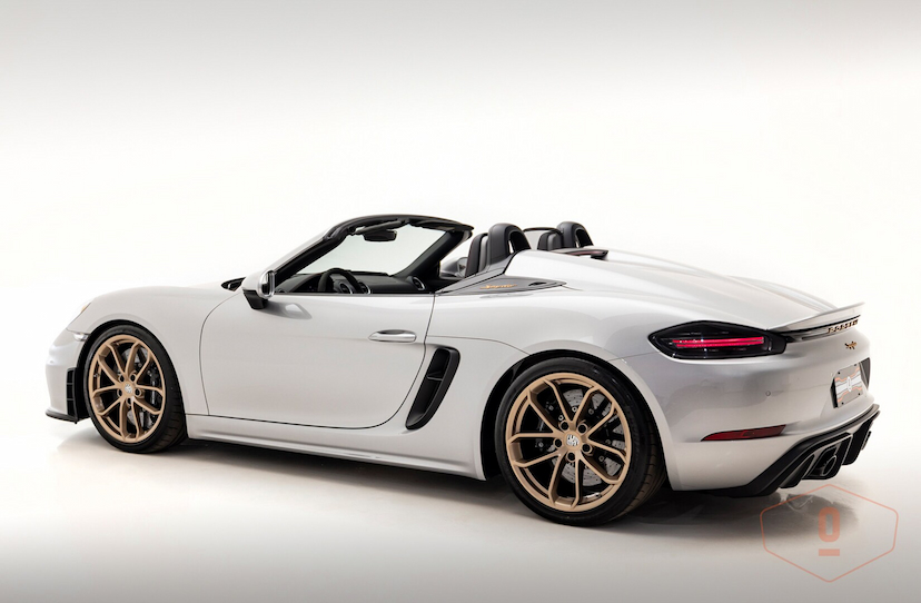 Foto do veículo PORSCHE 718 SPYDER  2023 4 KM 990.000,00