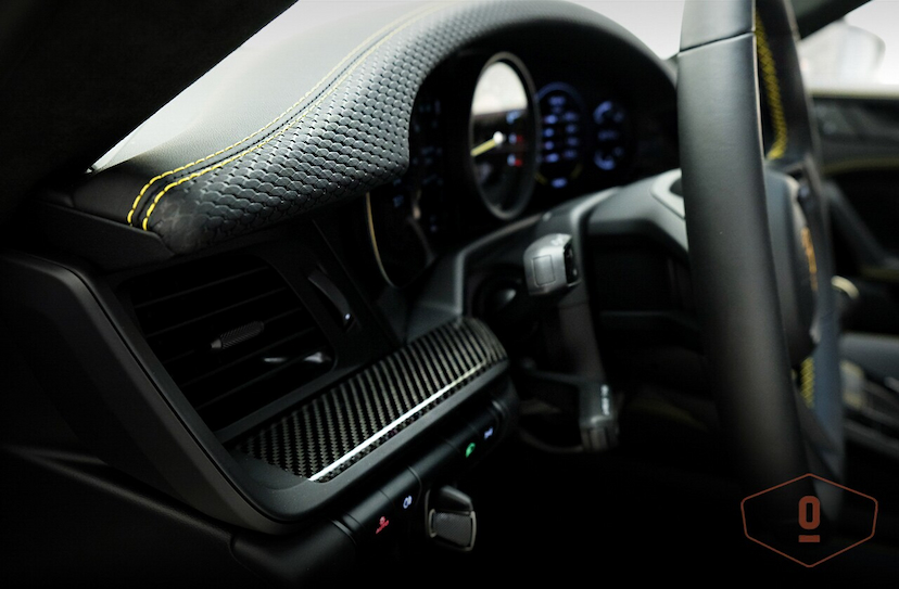 Foto do veículo PORSCHE 911 GT3 TOURING MANUAL 2022 2.217 KM 2.350.000,00