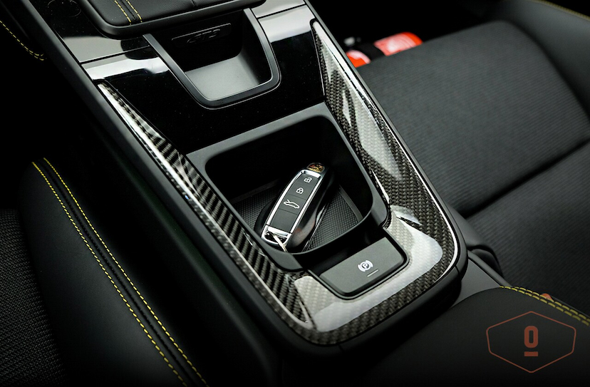 Foto do veículo PORSCHE 911 GT3 TOURING MANUAL 2022 2.217 KM 2.350.000,00