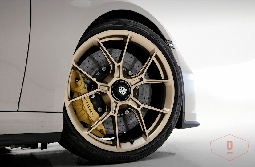 Foto do veículo PORSCHE 911 GT3 TOURING MANUAL 2022 2.217 KM 2.350.000,00