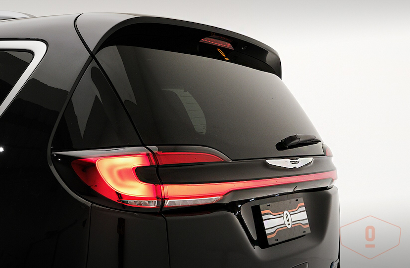 Foto do veículo CHRYSLER PACIFICA E-HYBRID PINNACLE 2023 51.367 KM 570.000,00