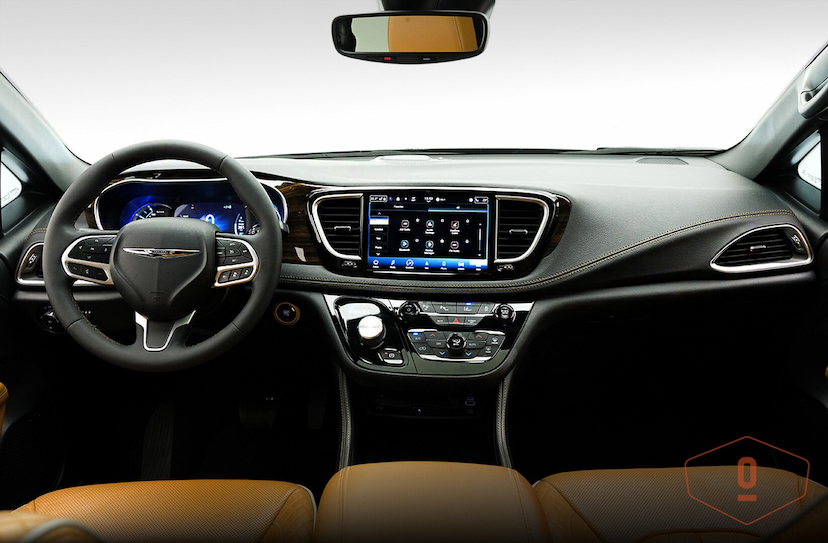Foto do veículo CHRYSLER PACIFICA E-HYBRID PINNACLE 2023 51.367 KM 570.000,00