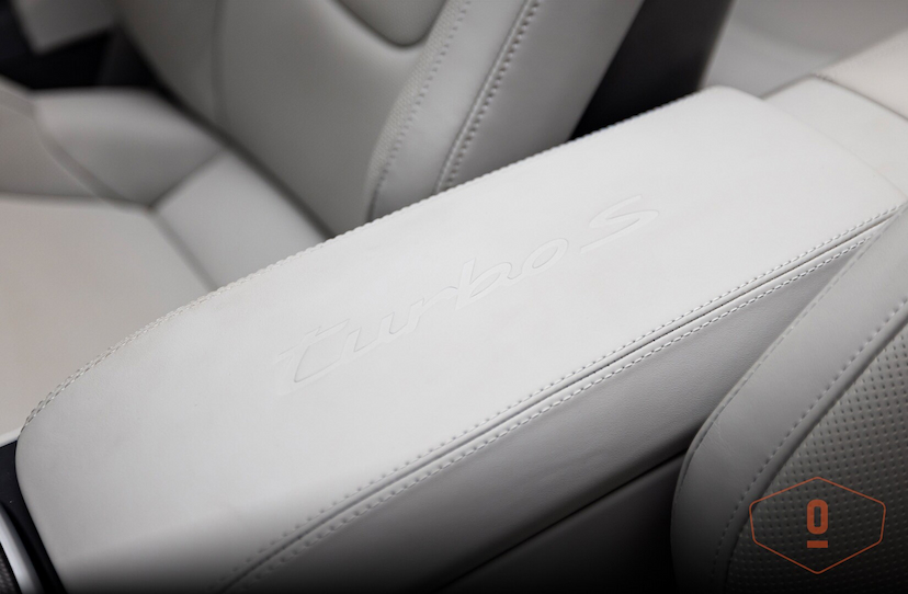 Foto do veículo PORSCHE 911 TURBO S CABRIOLET 2022 3.421 KM 1.450.000,00